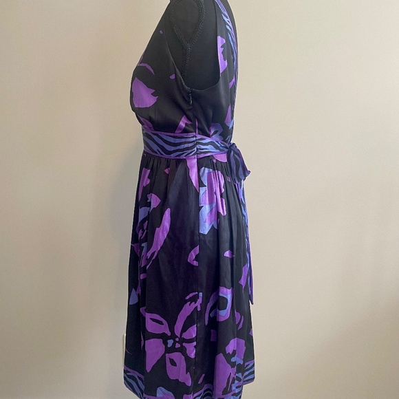 ECI | Floral Black Purple Silk Blend V-Neck Dress 8 - Picture 5 of 8